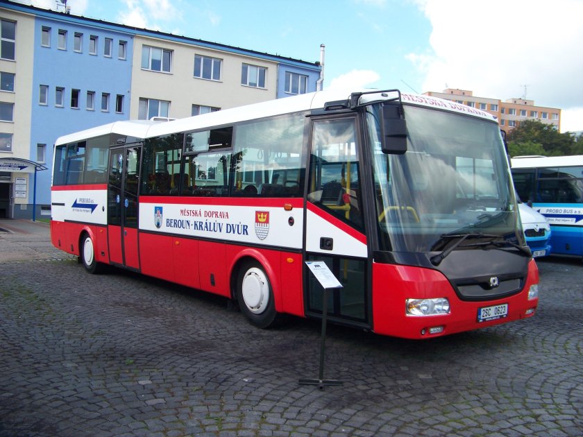 Автобус Sor LC 10.5