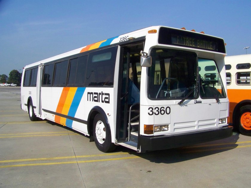 Flxible Metro “b”