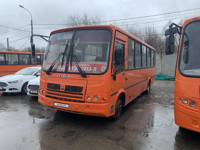 ПАЗ 3204 оранжевый
