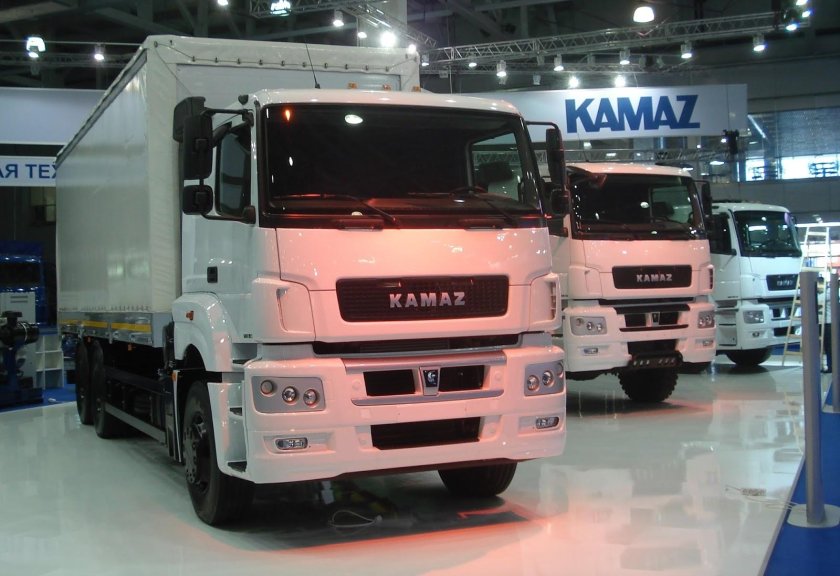 Новый КАМАЗ 2022 тягач