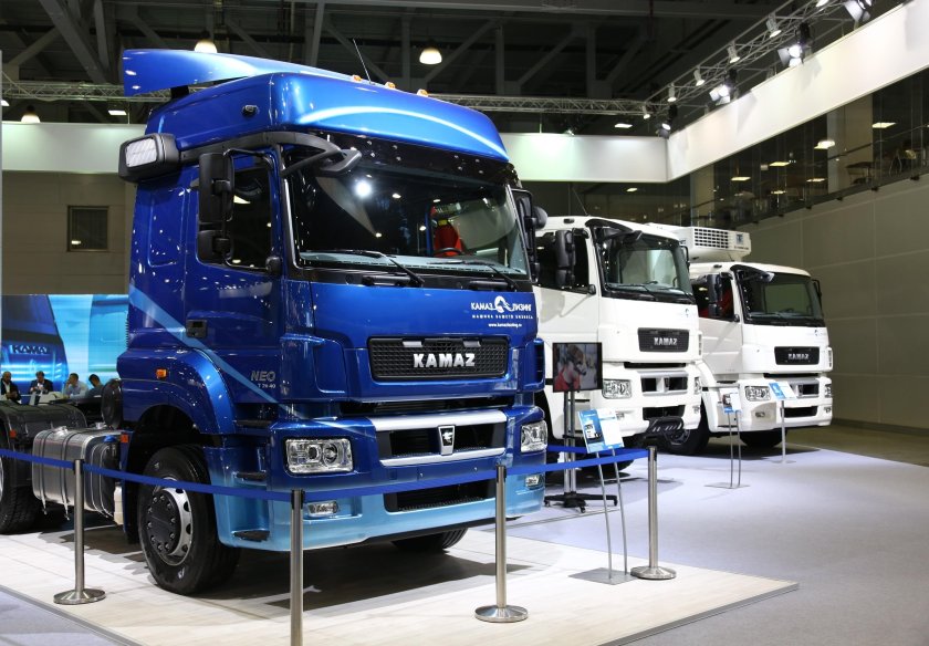 Новый КАМАЗ 6490