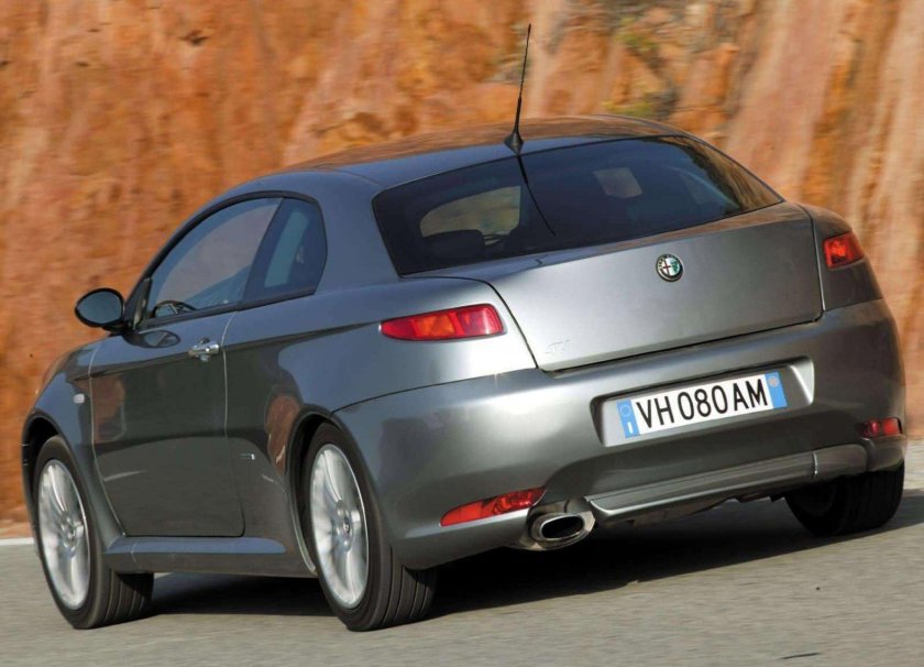 Alfa Romeo gt v6 3.2
