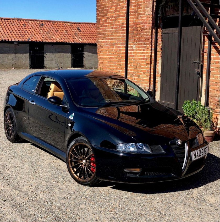 Альфа Ромео 2005 года