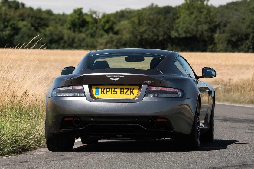 Aston Martin db9 2005