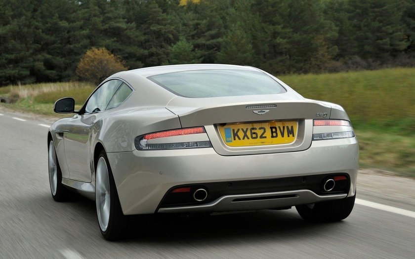 Aston Martin db9
