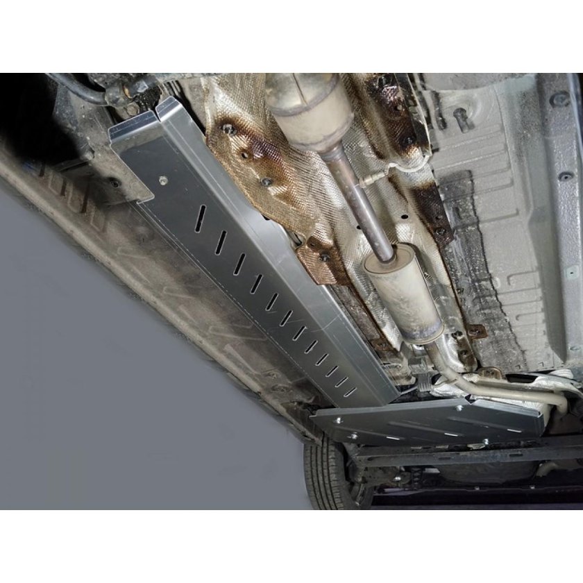 Защита топливопровода Рено Логан 2