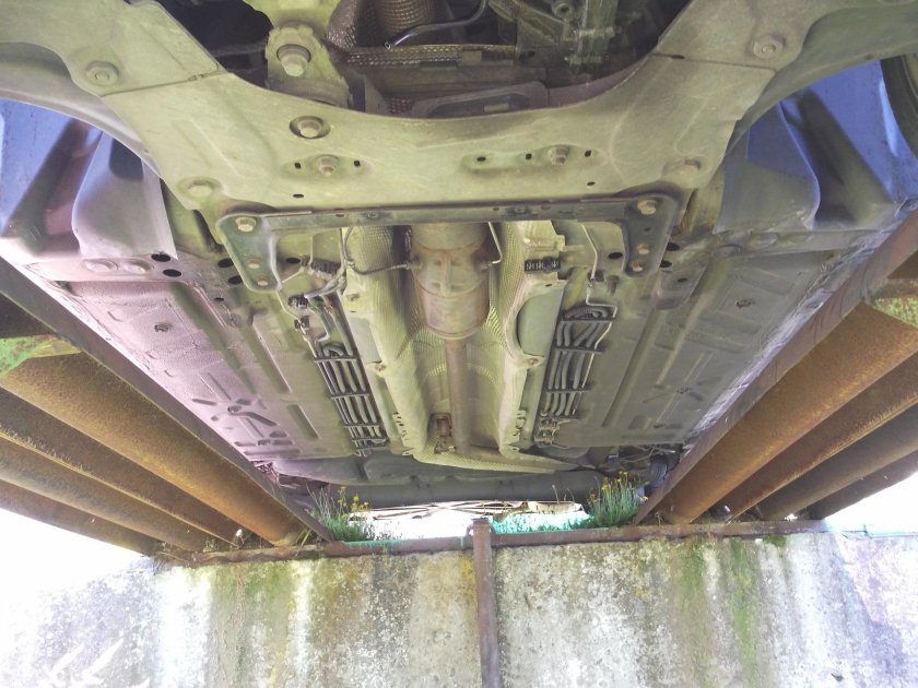 Рено Меган 2 защита днища