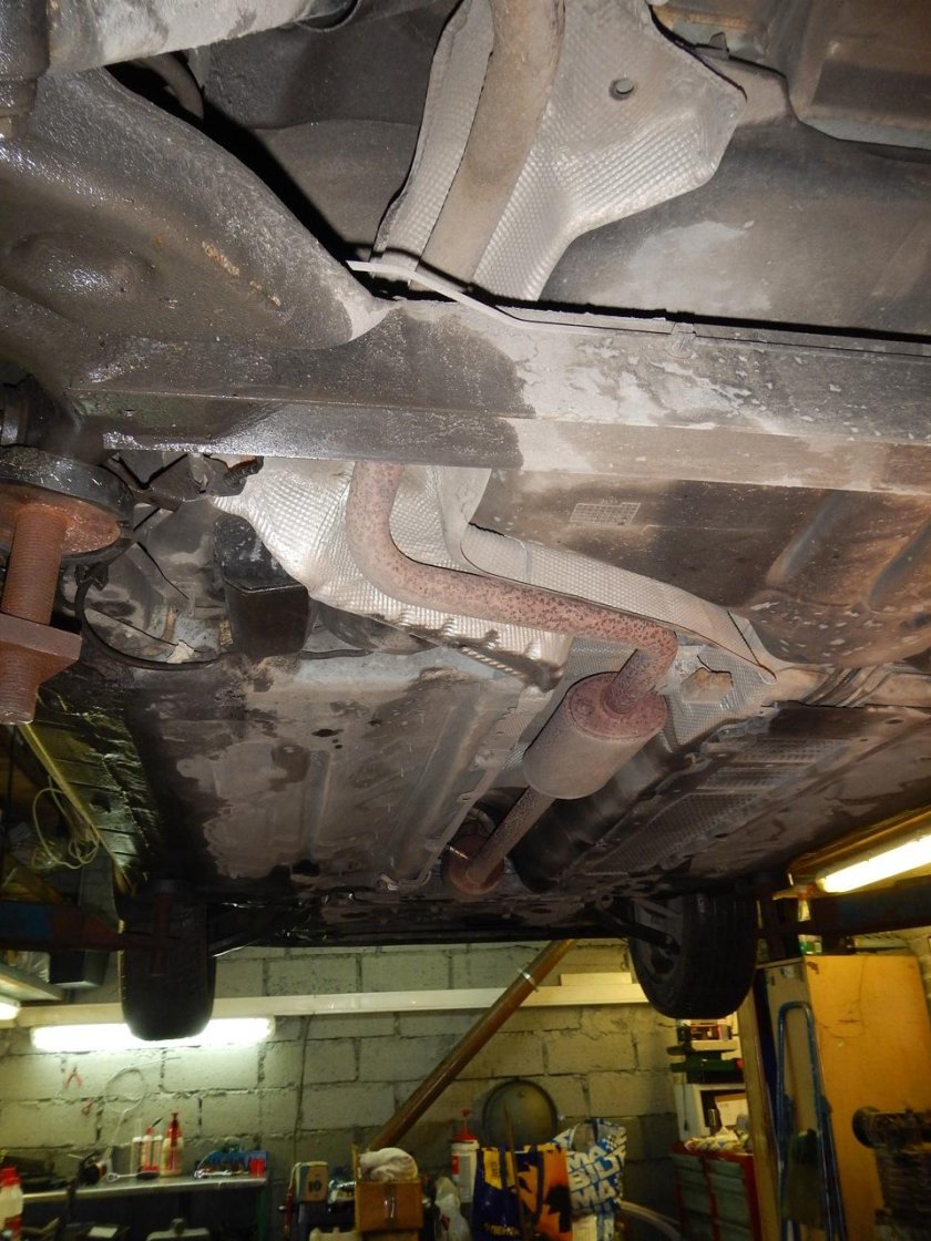 Днище ford focus 2