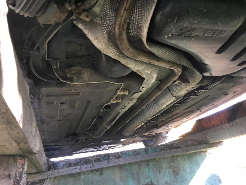 Рено Сценик 2 днище