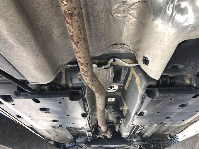 Днище Рено Логан 2