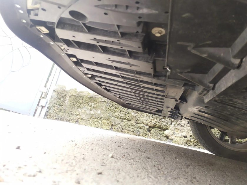 Пыльник бампера