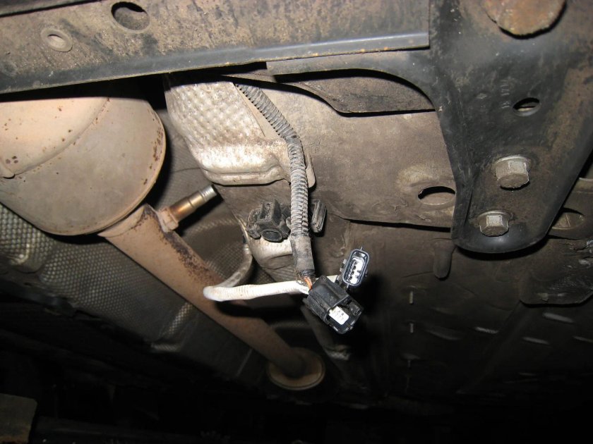 Датчик под днищем меган2