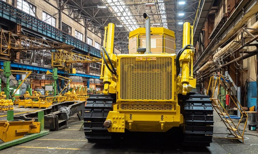 Трактор ЧТЗ-УРАЛТРАК