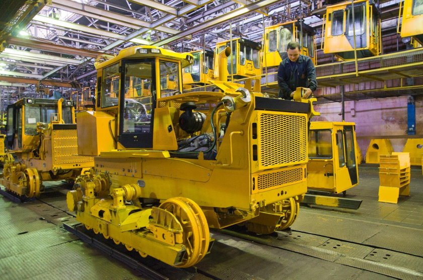 Челябинский тракторный завод УРАЛТРАК