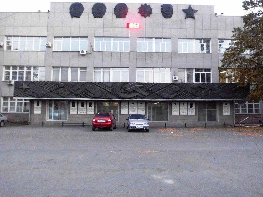 ЧТЗ моторный завод