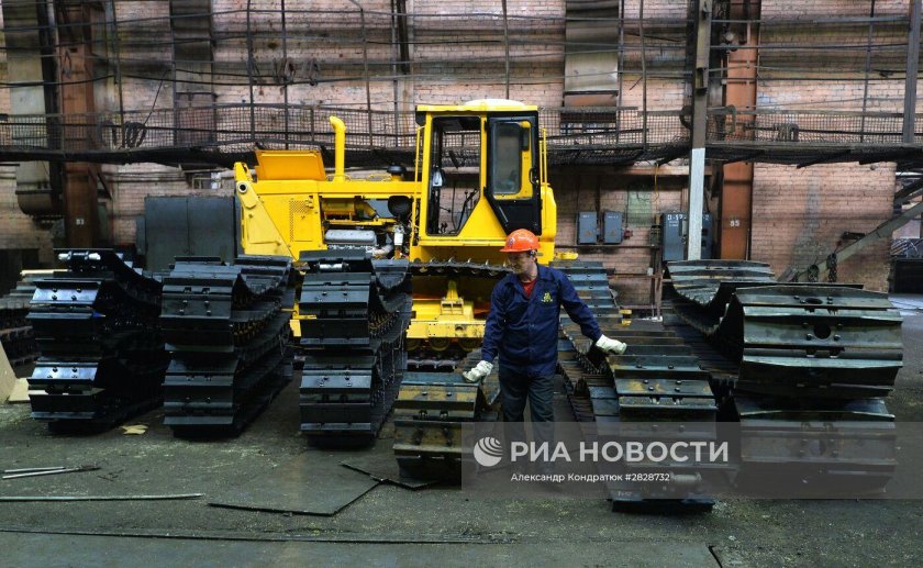 Тракторный завод чтз