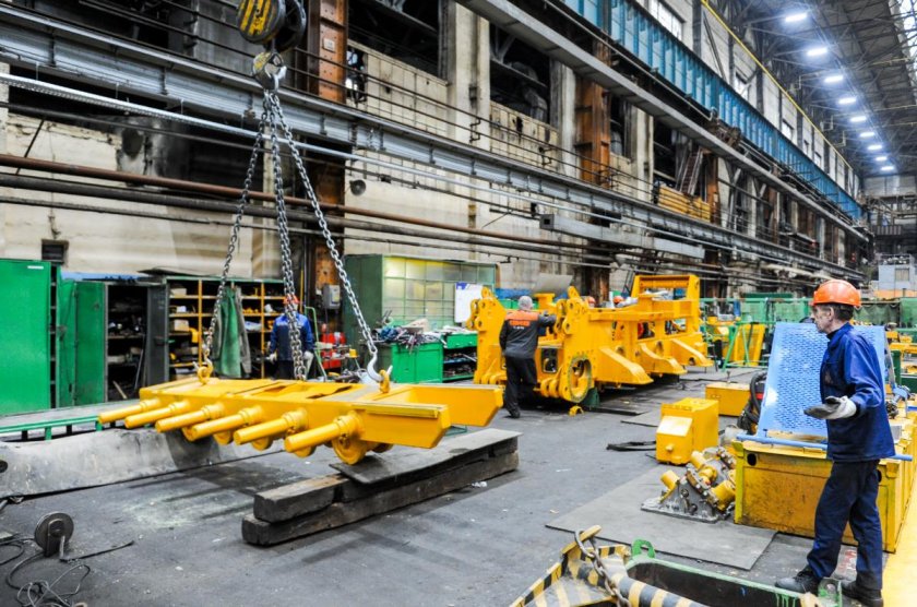 Челябинский тракторный завод УРАЛТРАК