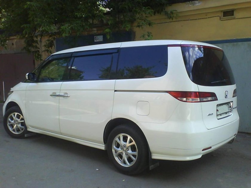 Honda Elysion 2008