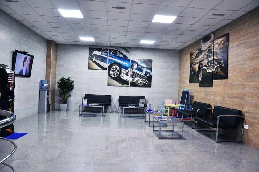 Интерьер автосервиса