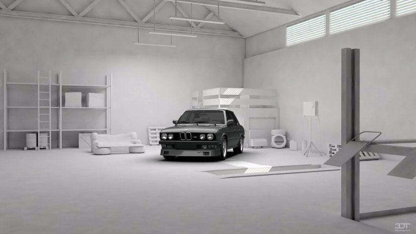 Пустой гараж