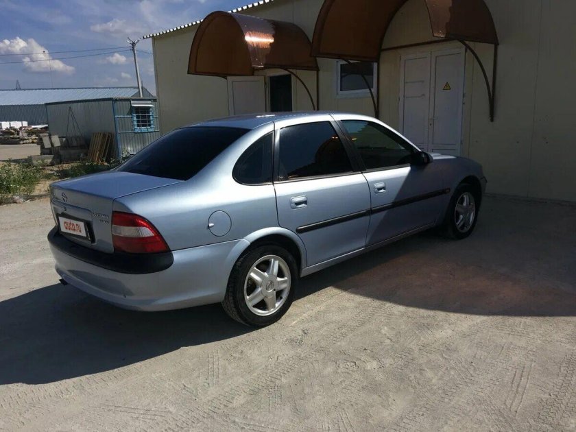 Опель Вектра 1997 седан