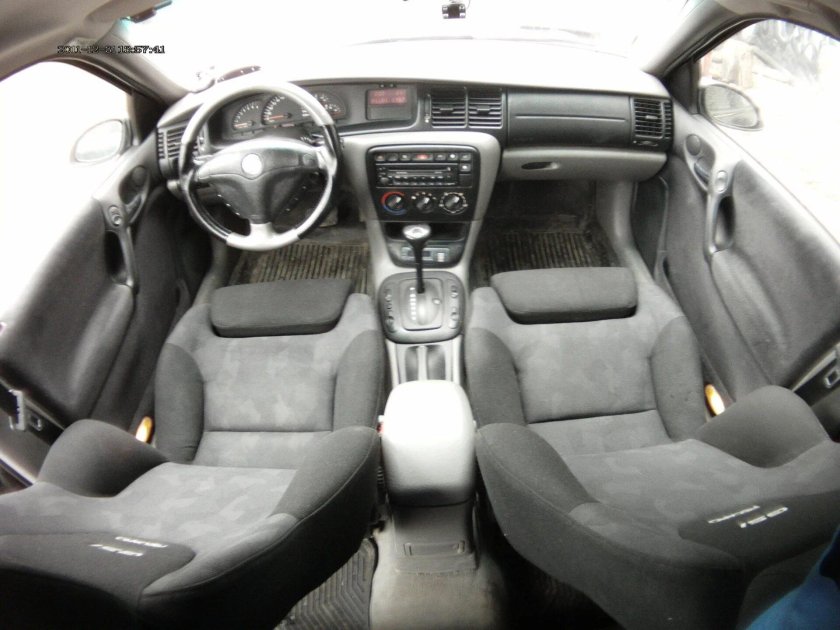 Опель Вектра б 2000 салон