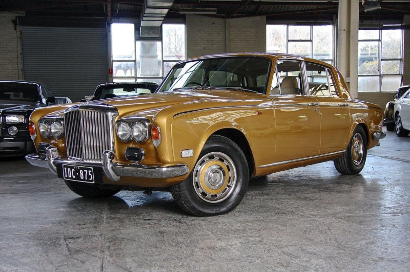 Rolls royce silver shadow 1974
