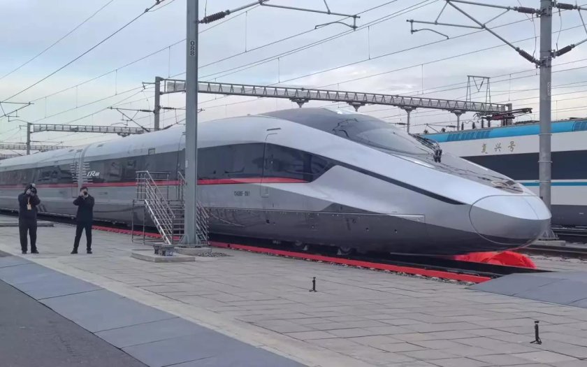 Сапсан китай поезд