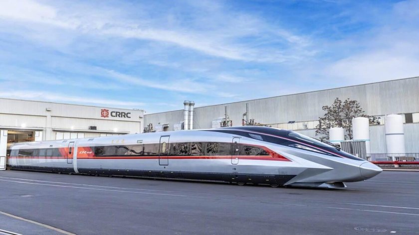 Новый скоростной поезд