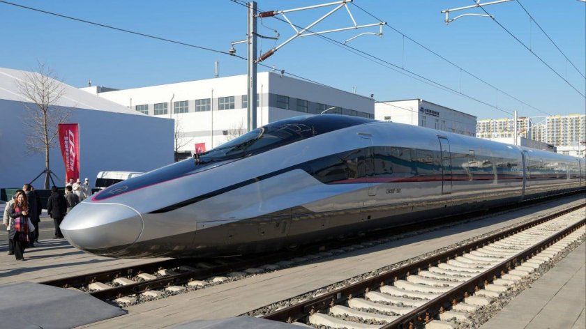 Китайский скоростной поезд фусин