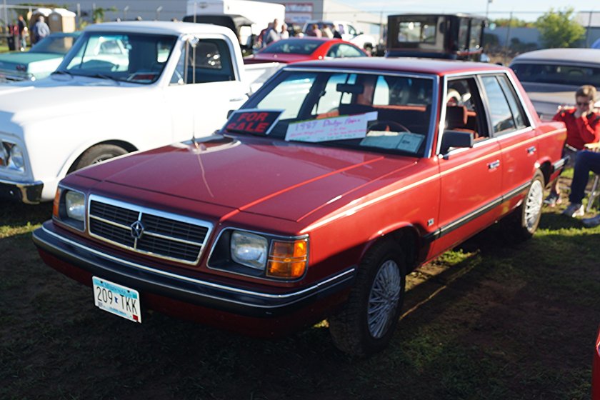 Додж Ариес 1987