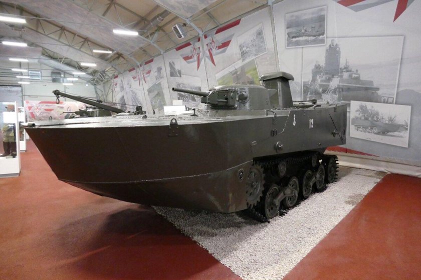 Танк амфибия
