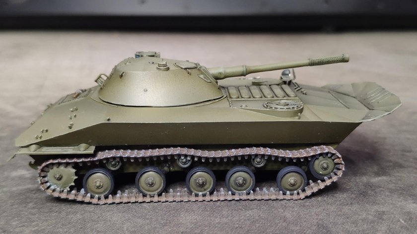 F-IV-H-экспериментальный плавающий танк