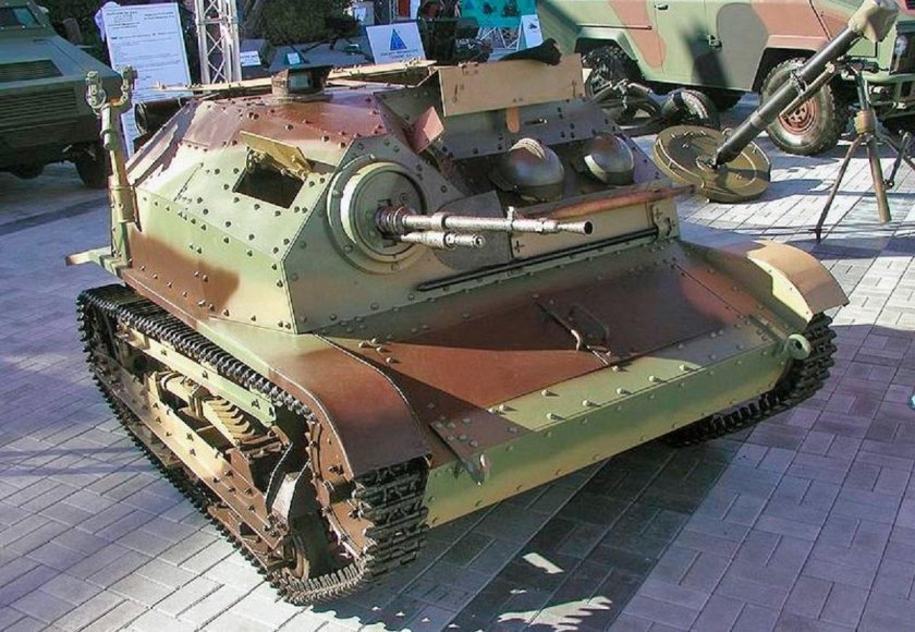 Танкетка ТКС 20