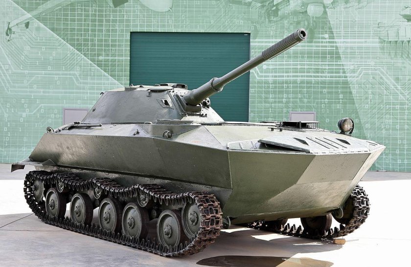 К-90 — Советский опытный лёгкий плавающий танк