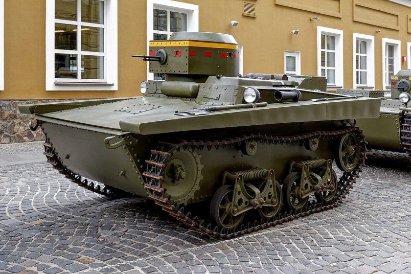 Танк т-37а