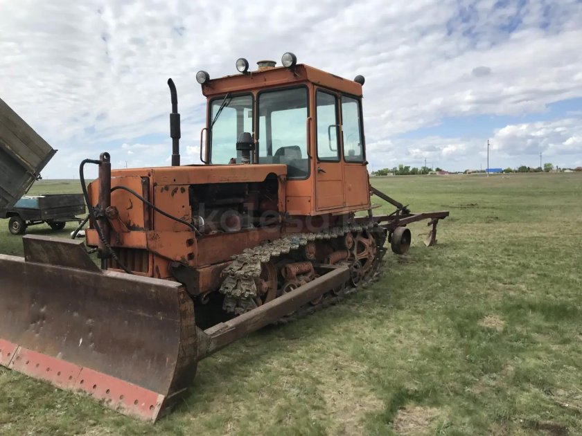 Трактор дт 75 бульдозер