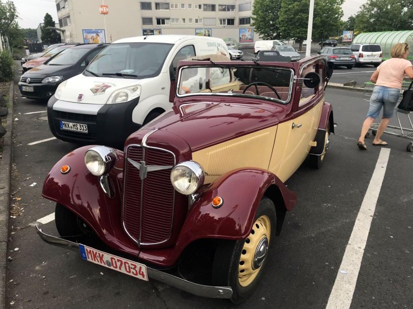 Adler Trumpf автомобиль