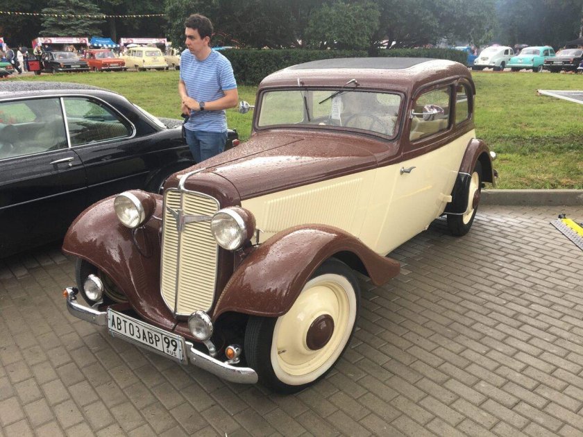 Автомобиль Adler Trumpf Кавказская пленница