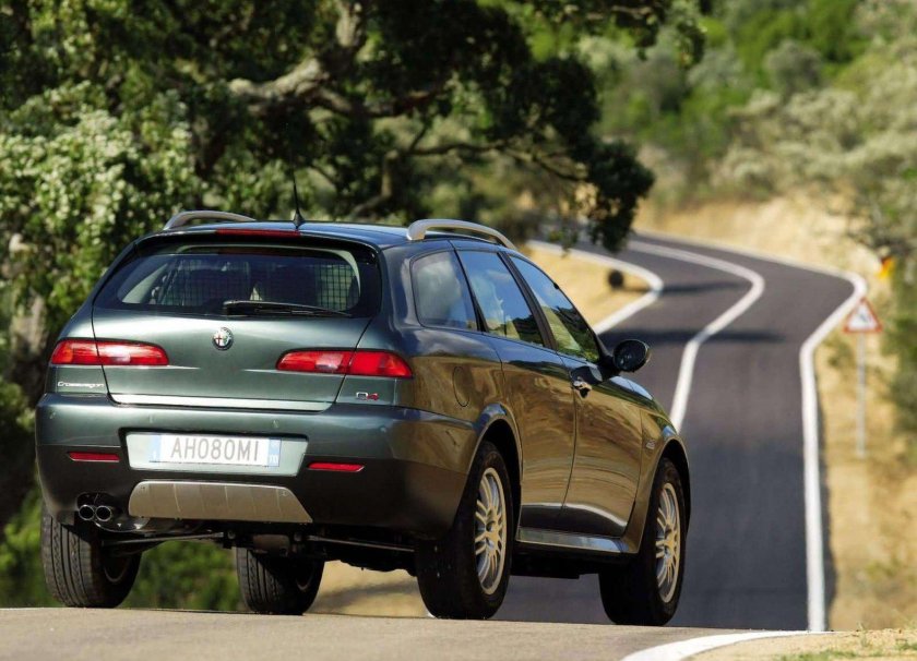 Alfa Romeo Crosswagon q4