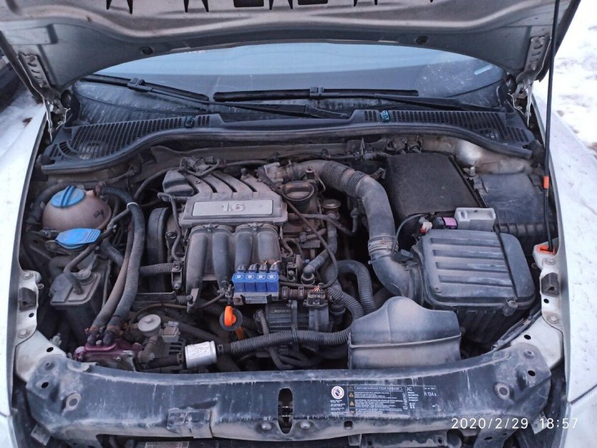 Подкапотное пространство шкода октавия а 5