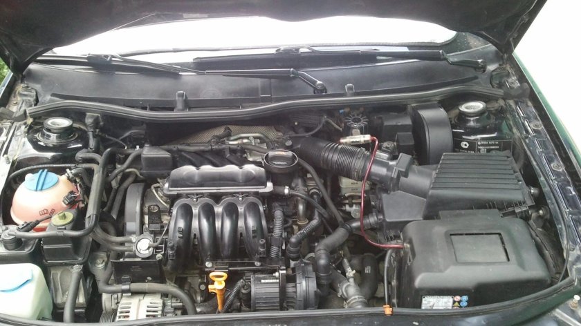 Шкода Октавия тур 1.6 мотор