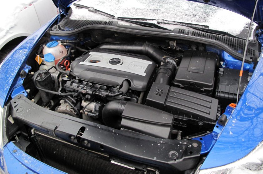 Подкаподка актавия 1.6