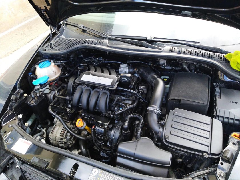 Шкода 1.6 под капотом