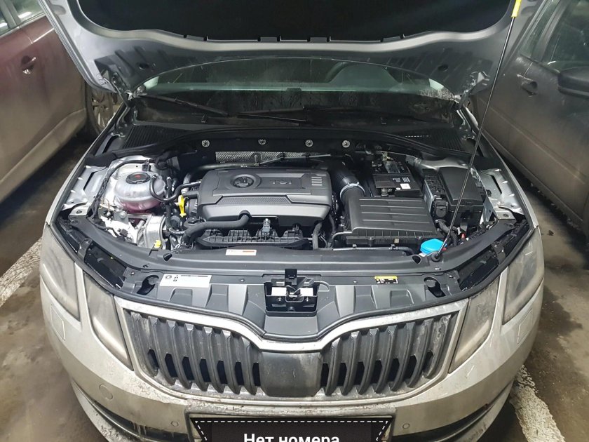 Skoda Octavia a8 под капотом