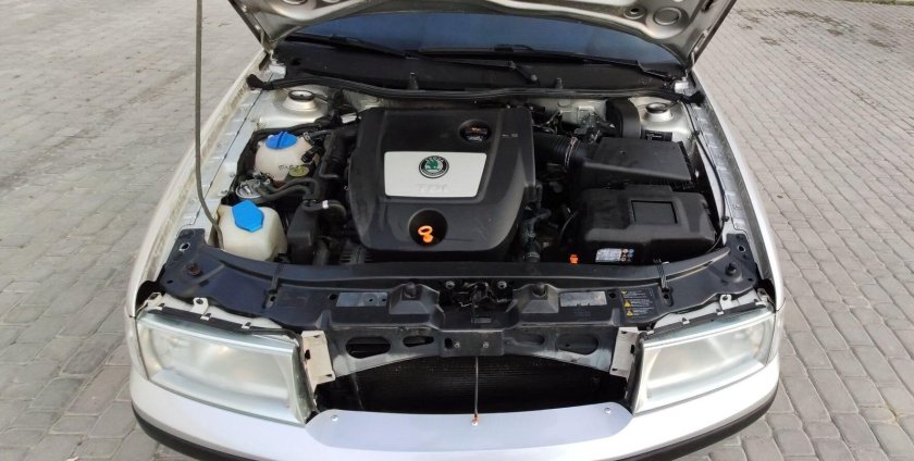 Октавия а5 под капотом 1.6