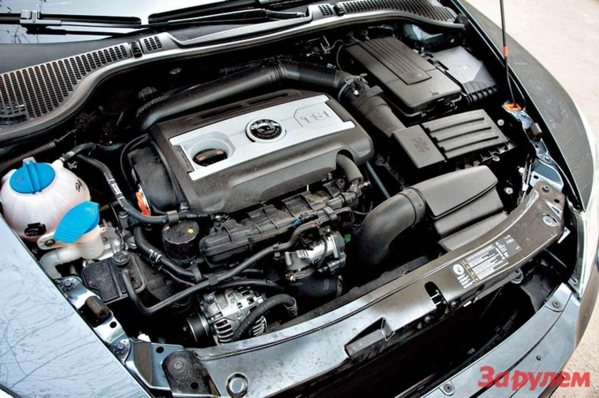 Подкапотка Шкода Октавия а5