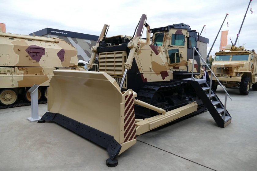 Бронированный бульдозер б10м2с