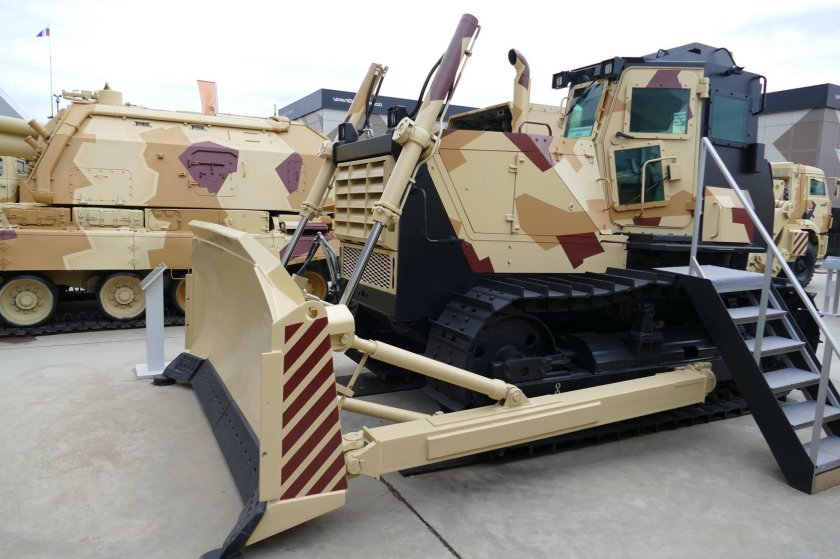 Бронированный бульдозер б12 м2