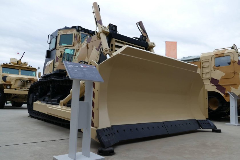 Бронированные Бульдозеры